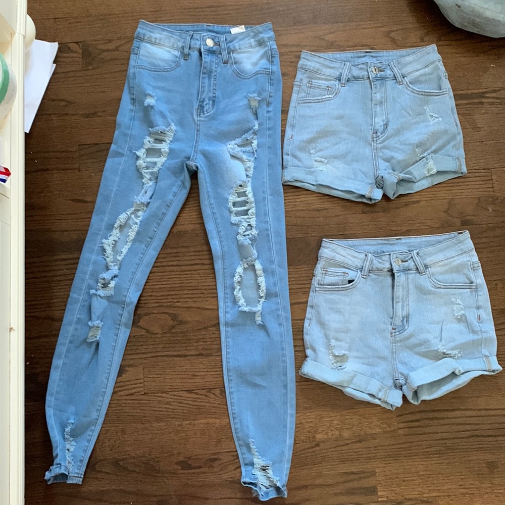 Brand new pair of skinny jeans and two pairs of shorts.